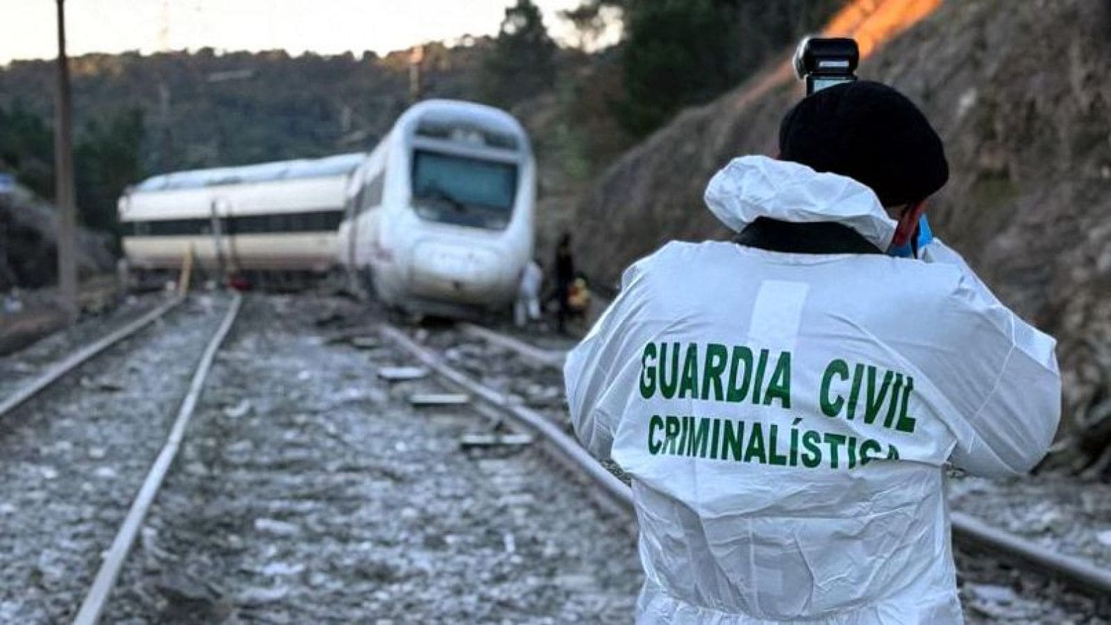 “He sufrido un enganchón”: Los audios de la caja negra revelan la confusión tras el accidente de Adamuz