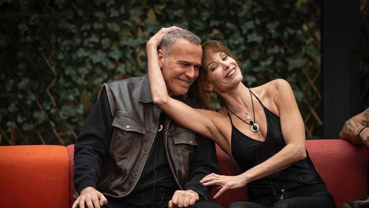 Carlos Lozano y una mujer en un momento emotivo en GH DÚO.