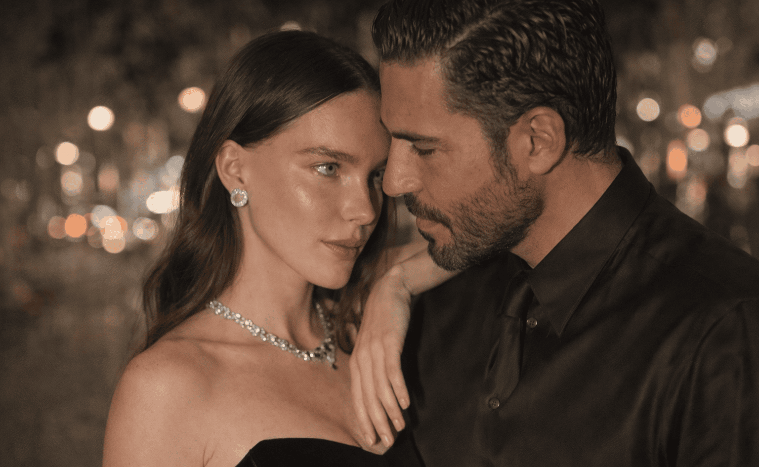 Belinda cumple su fantasía más íntima con Miguel Ángel Silvestre: pasión, poder y un cambio de "look" radical en 'Carlota'