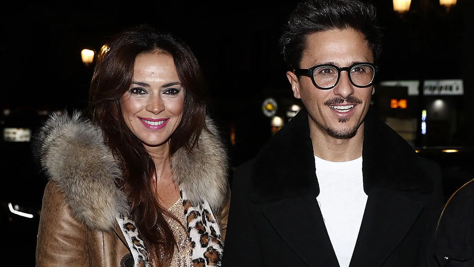 Olga Moreno y Agustín Etienne sellan su reconciliación en el 30 cumpleaños de Gloria Camila