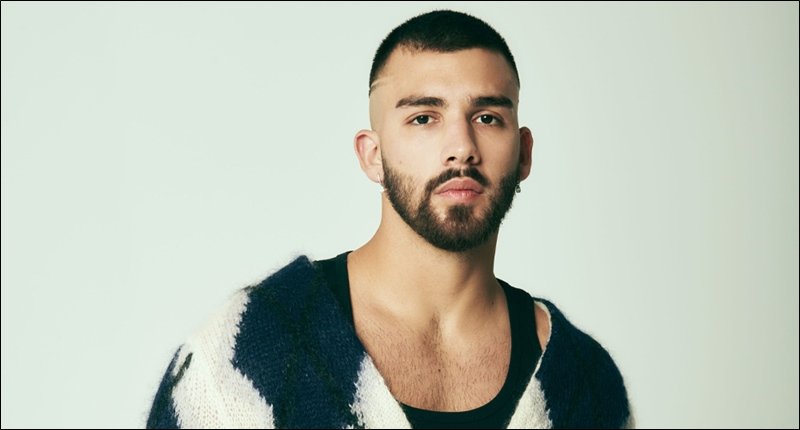 Manuel Turizo, de 25 años, en otra de las instantáneas que acompañan a su última campaña musical