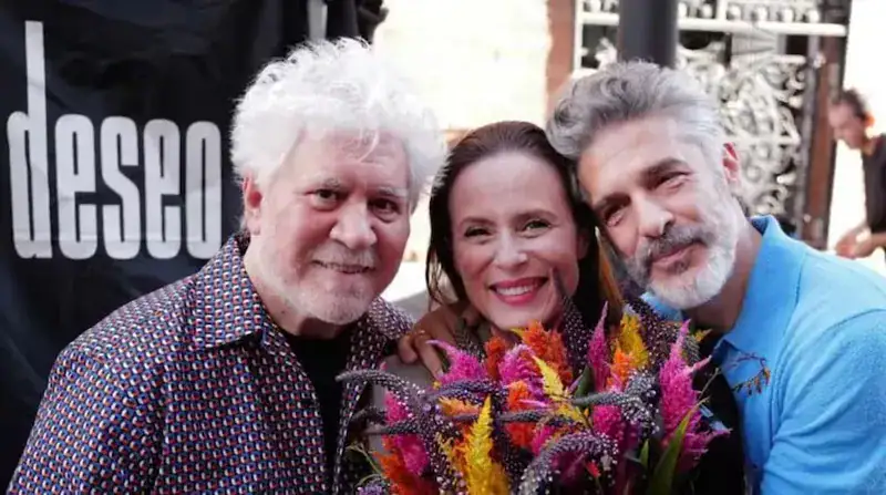 Almodóvar frente al espejo de su 'Amarga Navidad': "He perdido el pudor porque el futuro me debe encontrar ocupado"