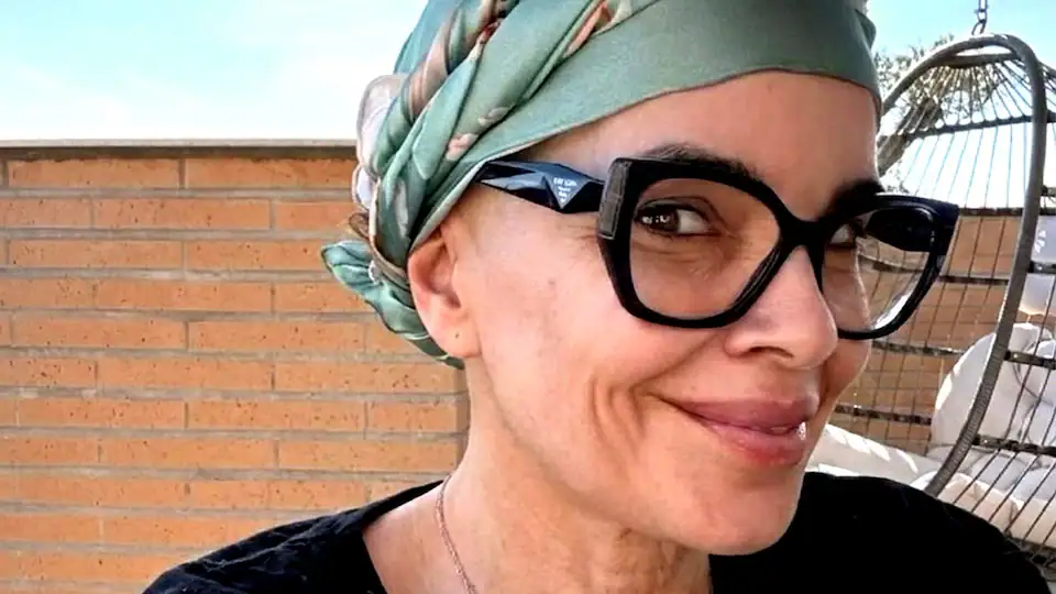 Carme Chaparro rompe su silencio tras los rumores: "No tengo cáncer, pero me falta mucho pelo"