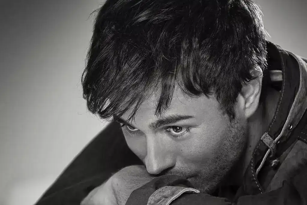 Enrique Iglesias rompe su búnker en Miami: la primera imagen de Anna Kournikova con sus cuatro hijos