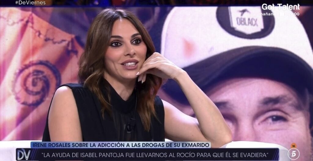 Irene Rosales, sentada en el plató de De Viernes, en el tramo final de su entrevista