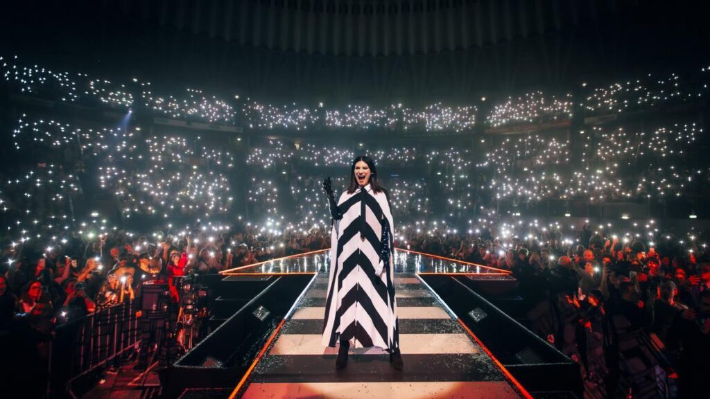 El "exilio" navarro de Laura Pausini: por qué la diva italiana ha elegido Pamplona como búnker para su conquista de España