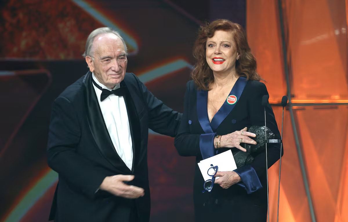 Susan Sarandon estremece los Goya con un alegato político por la paz: "España tiene la lucidez moral para denunciar el caos"
