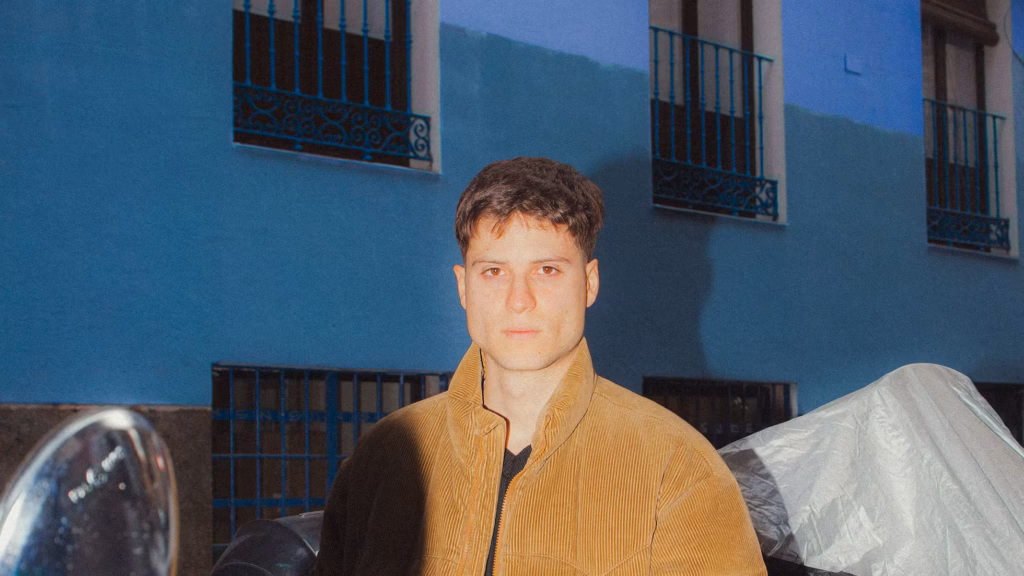Teo Lucadamo, hijo mayor de Aitana Sánchez-Gijón, rapero y fundador de la marca Sublime Art Club