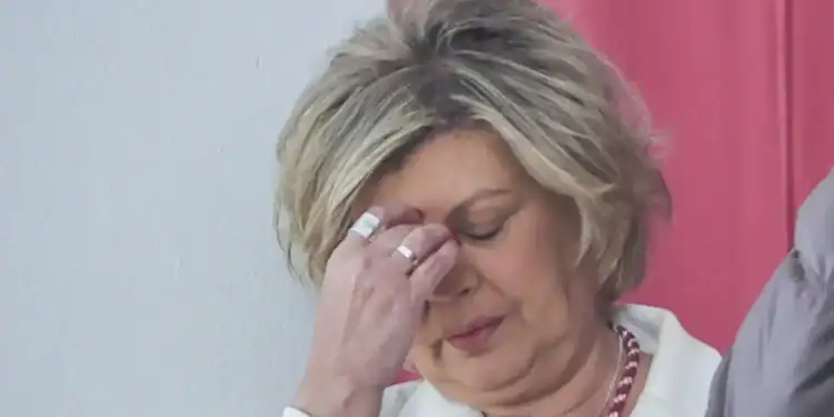 Lágrimas en la Tribuna de los Pobres: El desgarrador reencuentro de Terelu Campos con el Cautivo de Málaga