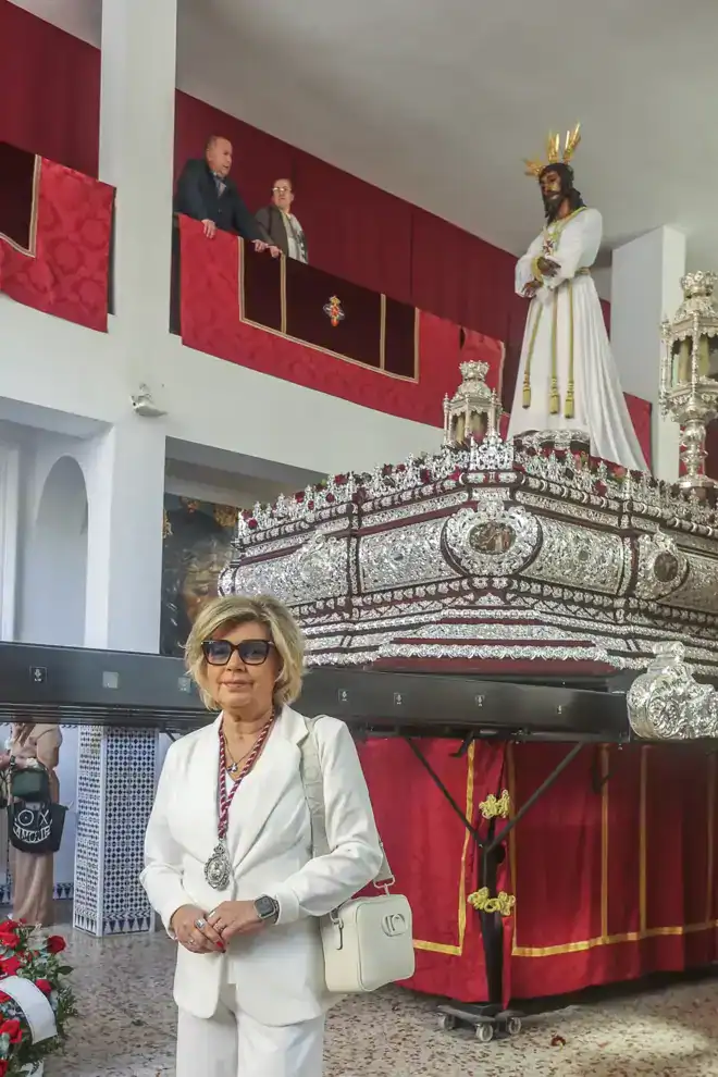Lágrimas en la Tribuna de los Pobres: El desgarrador reencuentro de Terelu Campos con el Cautivo de Málaga