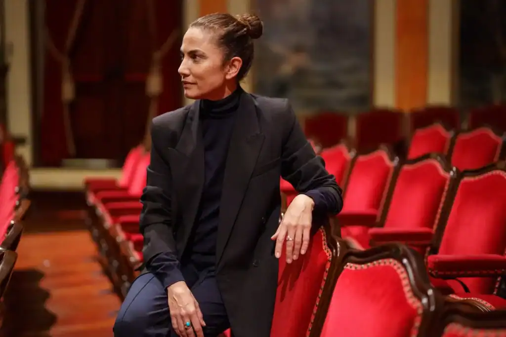 Toni Acosta estalla contra la falsa sinceridad: "Ser actriz no significa que me paguen por aguantar barbaridades"