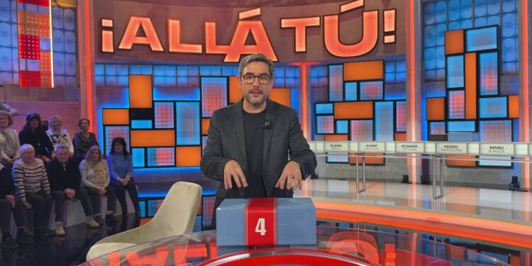 Juanra Bonet y el nuevo tablero de ajedrez en Mediaset: adiós definitivo de '¡Allá tú!' los fines de semana