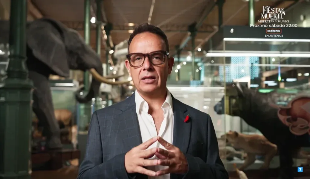 Àngel Llàcer desata el pánico en el museo: Antena 3 pone fecha y hora al estreno de su gran apuesta internacional, "Una Fiesta de Muerte"