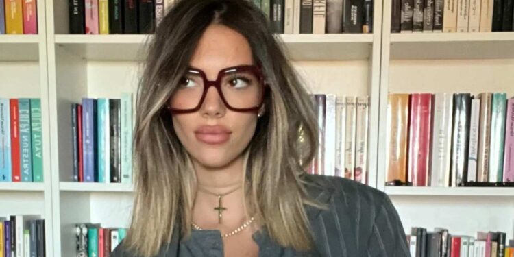 Las primeras reseñas del libro de Alejando Rubio sentencian su debut literario