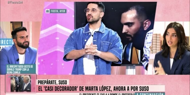 Suso Álvarez y Marieta Díaz escuchan en el plató de 'Fiesta' las declaraciones del decorador Juan Carlos Losa en pantalla