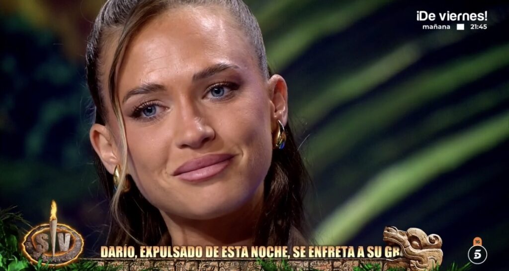 Ivonne Reyes abandona SV por una fractura de pierna mientras Jorge Javier Vázquez lanza un revelador discurso
