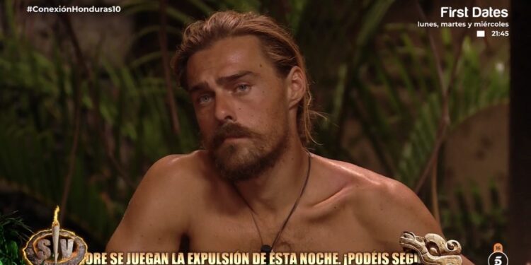 Alvar Seguí de la Quadra-Salcedo, concursante de Supervivientes 2026, durante una de las galas del reality