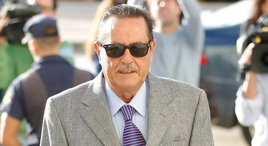 Agustín Bravo recuerda las declaraciones de Julián Muñoz sobre la supuesta mano negra de Isabel Pantoja en su despido de Canal Sur