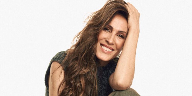 Malú abre la puerta a contar su vida, pero pone una condición innegociable