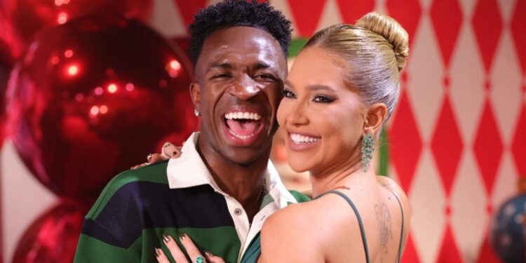 Virginia Fonseca y Vinícius Jr, uno junto al otro en un montaje a dos caras sobre su relación
