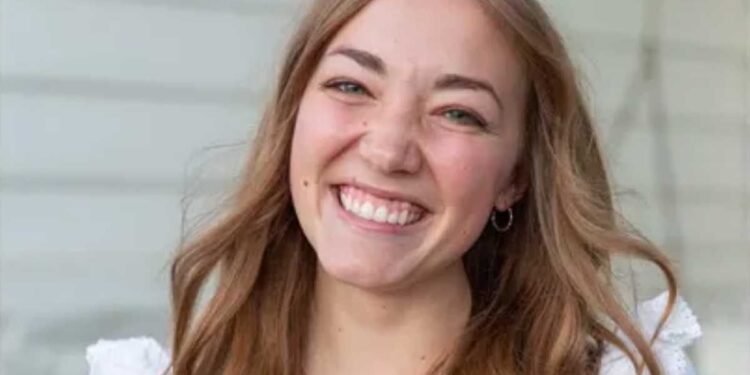 Brynn Carnesecca, reina de belleza en Utah, muere con 21 años tras una lucha personal que ocultaba tras su sonrisa