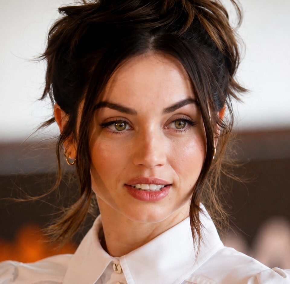 Ana de Armas encuentra el amor tras Tom Cruise: cazada muy acaramelada con Beto…