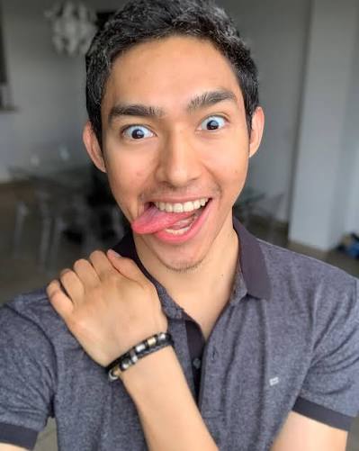 Fernanfloo, el creador de contenido salvadoreño que se enfrentará a Plex en La Velada del Año VI