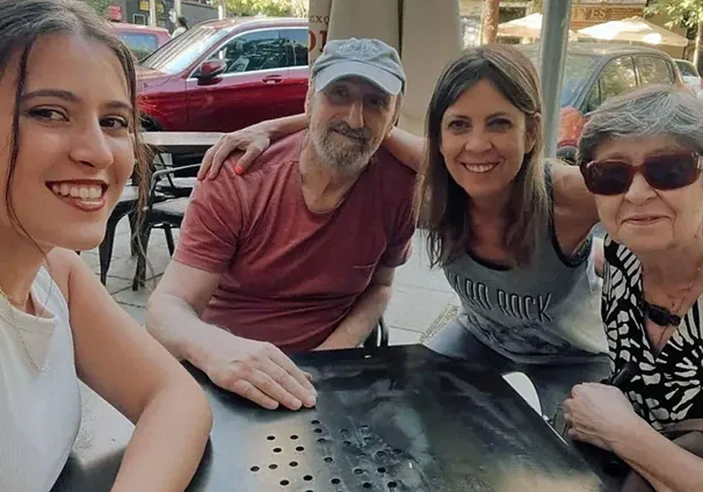 Irene Gil apaga de un plumazo el rumor del regreso de Enrique Pastor a Contubernio 49 y deja un reproche