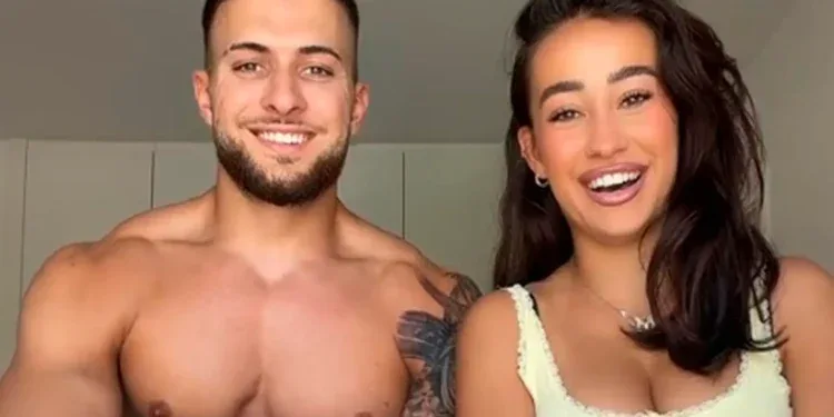 Marina Rivers y Saulo Castro posan juntos después de que la creadora de contenido confirmase su noviazgo