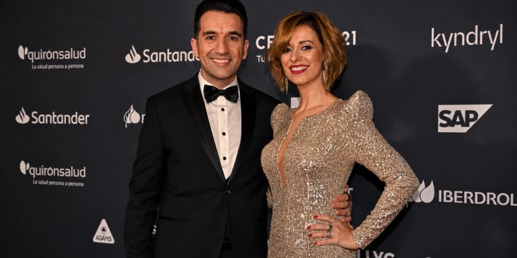 miguel lago y mujer 4