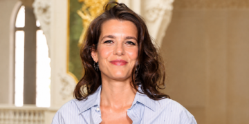 carlota portada
