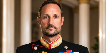 hakon rey 2