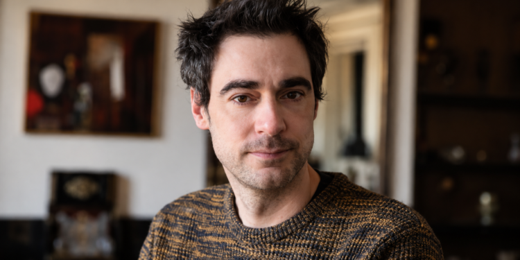 Arnaud Denis, actor y director teatral francés, se despide antes de acogerse a la eutanasia en Bélgica con 43 años: "Ah…