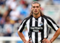El exfutbolista Andy Carroll revela en su libro de memorias que sufrió una agresión sexual en su casa y que el autor fu…