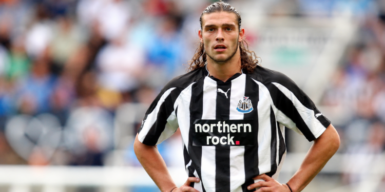 El exfutbolista Andy Carroll revela en su libro de memorias que sufrió una agresión sexual en su casa y que el autor fu…