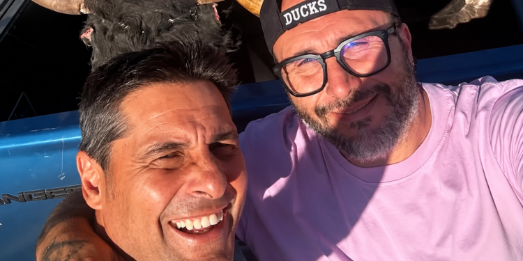 Fran Rivera recibe de su hermano Kiko dos cabezas de toro de Paquirri: "Después de años y de perder la ilusión de tener…