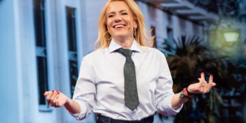 La 1 devuelve a Henar Álvarez a la noche de los martes y la aleja de Marc Giró, que arranca nueva temporada los miércol…
