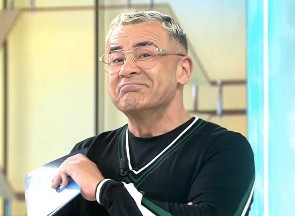 «Vuelve vuestro marica de confianza»: así regresa Jorge Javier Vázquez a Telecinco, con…