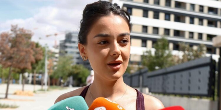 Juls Janeiro invita a hablar a todo el mundo, incluida su hermana: «yo no tengo ningún problema con que hable aquí todo…