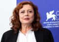 La policía de Nueva York detiene a la actriz Susan Sarandon en una protesta ante la ONU contra el apoyo militar de EE.U…