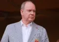 Antoine de Massy, de 29 años y sobrino de Alberto de Mónaco, aparece sin vida en un jardín del Principado tras faltar a…