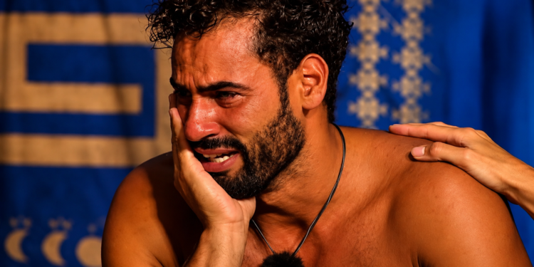 Asraf Beno, el marido de Isa Pantoja, es evacuado de 'Supervivientes All Stars' por decisión del médico y espera el res…