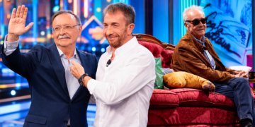 'El Hormiguero' gana la franja del lunes con 1.678.000 espectadores. 'La revuelta', con el escritor Juan José Millás de…