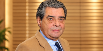 El periodista Augusto Delkáder, expresidente de la Cadena SER y presidente de honor de la emisora, fallece este viernes…