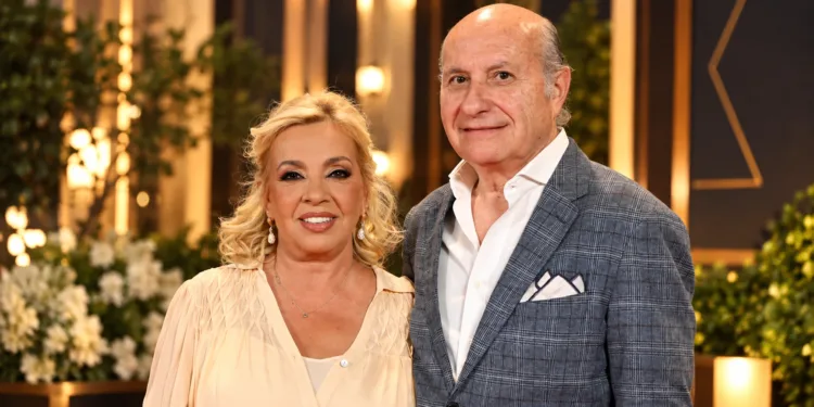 El marido de Carmen Borrego habla por primera vez de su estado de salud después de que tuvieran que atenderle en pleno …