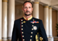 Las Casas Reales se vuelcan con el rey Felipe VI tras el choque de trenes de Urda (Toledo): de Haakon de Noruega al emi…