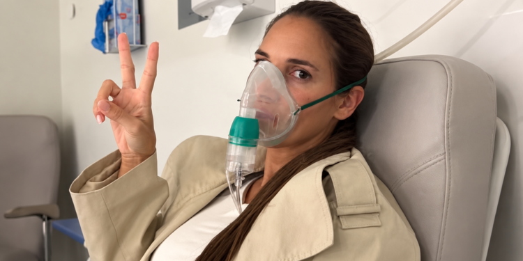 India Martínez comparte una foto desde el hospital a pocas semanas de dar a luz a su primer hijo y avisa a sus seguidor…