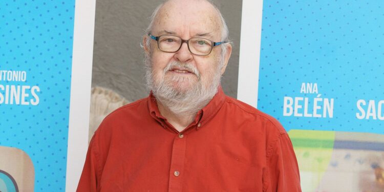 Fallece con 85 años José Luis García Sánchez, el director salmantino que ganó dos Goya al mejor guion, uno de ellos por…