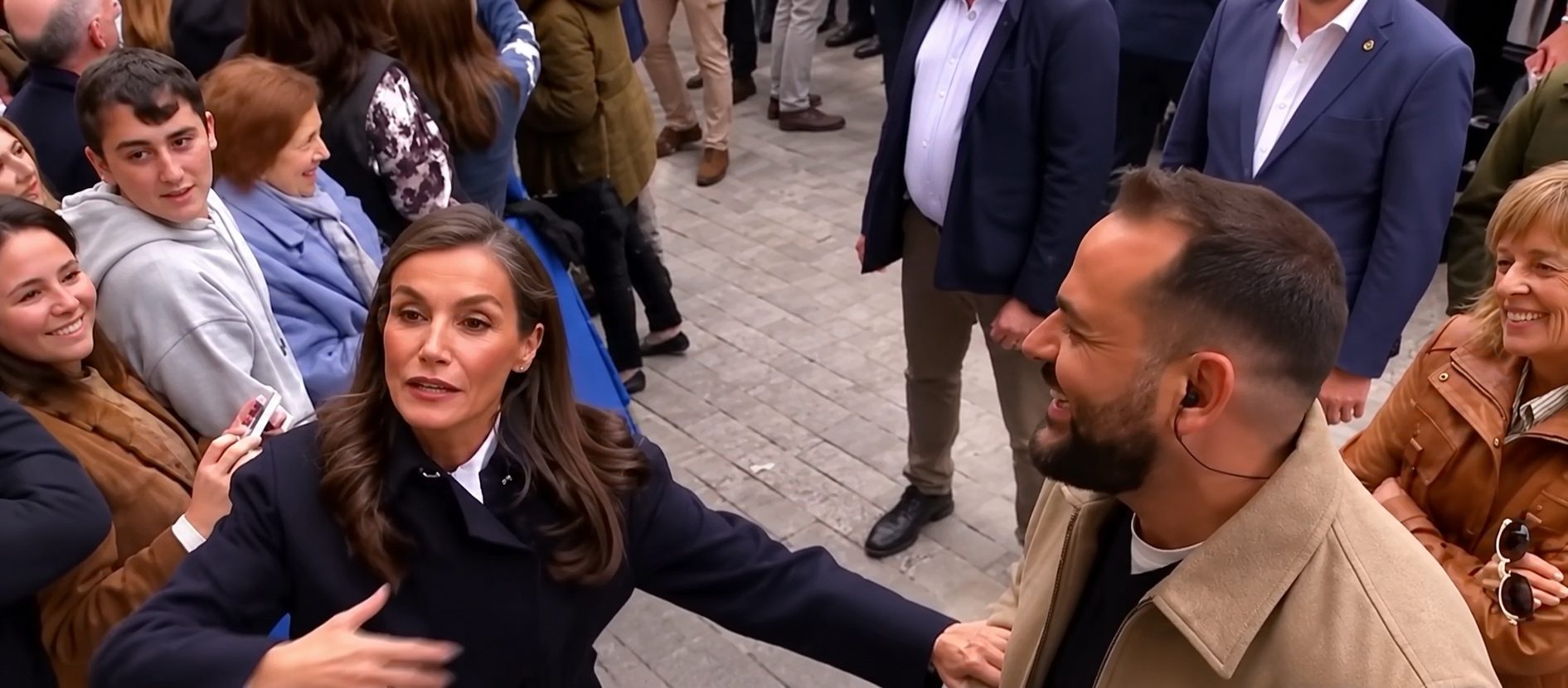 La reina Letizia pilla a un reportero asturiano con el nombre de su cámara cambiado y le suelta: «¡Se llama Nuria! ¿Por…