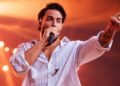 Montoya sigue sumando éxito en sus conciertos y disfruta como cantante en Brenes (Sevilla): «Qué bonito es volver a dis…